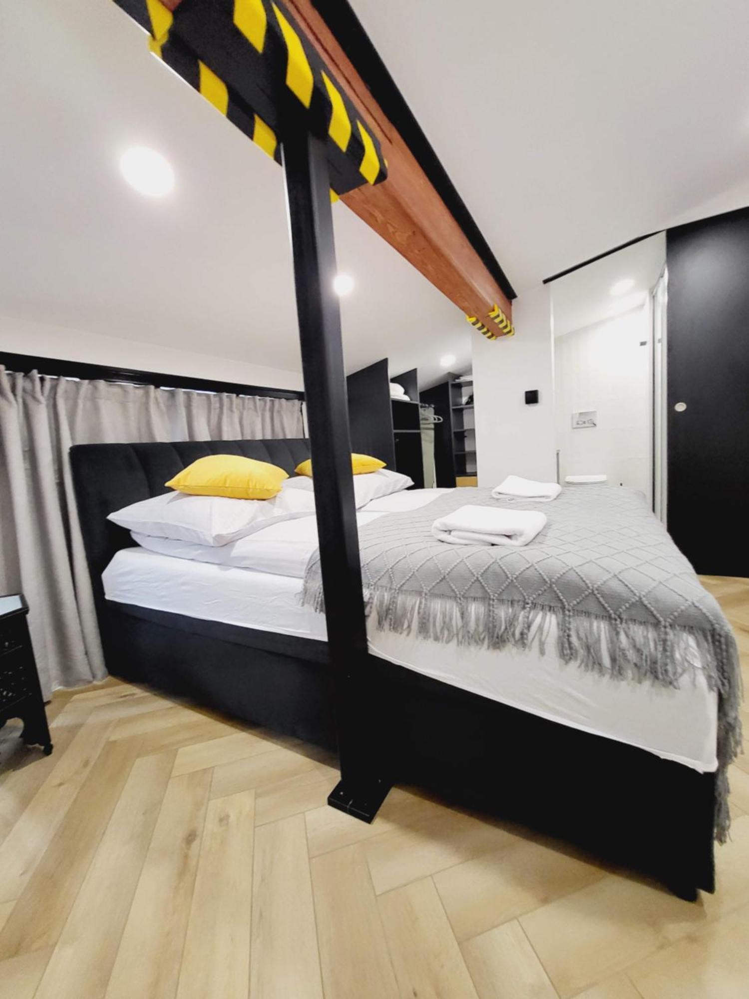 Old Town Apartment, Starowislna Cracovie Extérieur photo